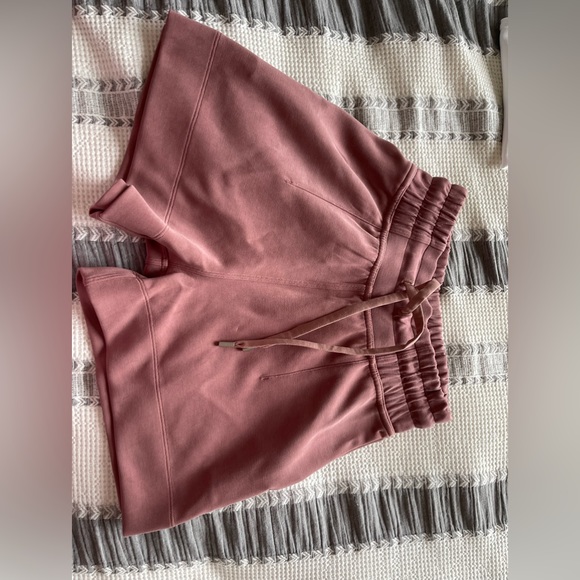 Lululemon Soft Ambitions High Rise Short - Picture 2 of 3